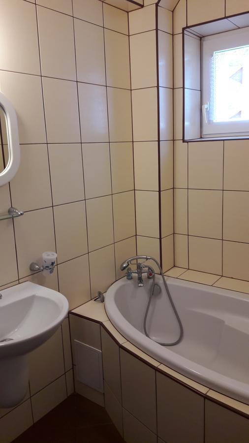 Kwatery Prywatne Wigor Ustronie Morskie Bagian luar foto